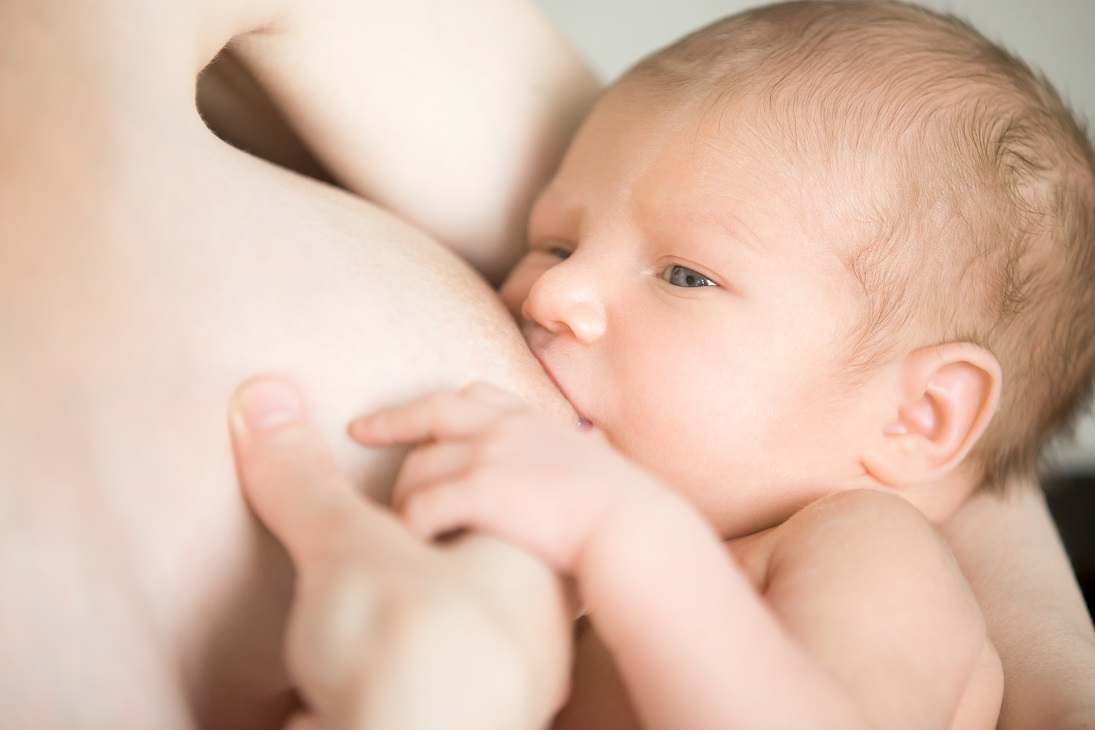 mazulis un mātes piens hiperlaktācija